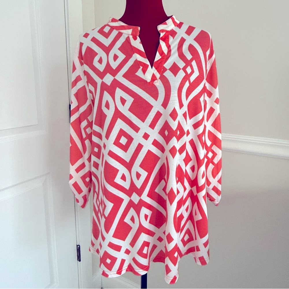 Zattcas split neck tunic